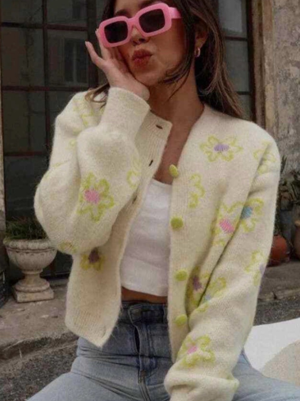 ZARA CLORAL EMBROIDERY KNIT CARDIGAN MED EXC CONDITION